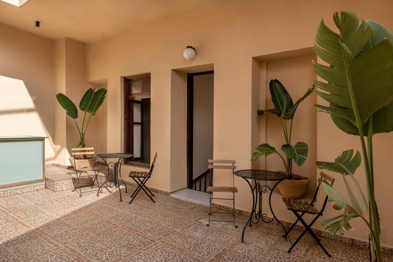 Old Town Πανδοχείο 3*
